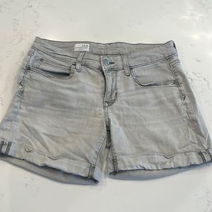Gap sexy boyfriend shorts